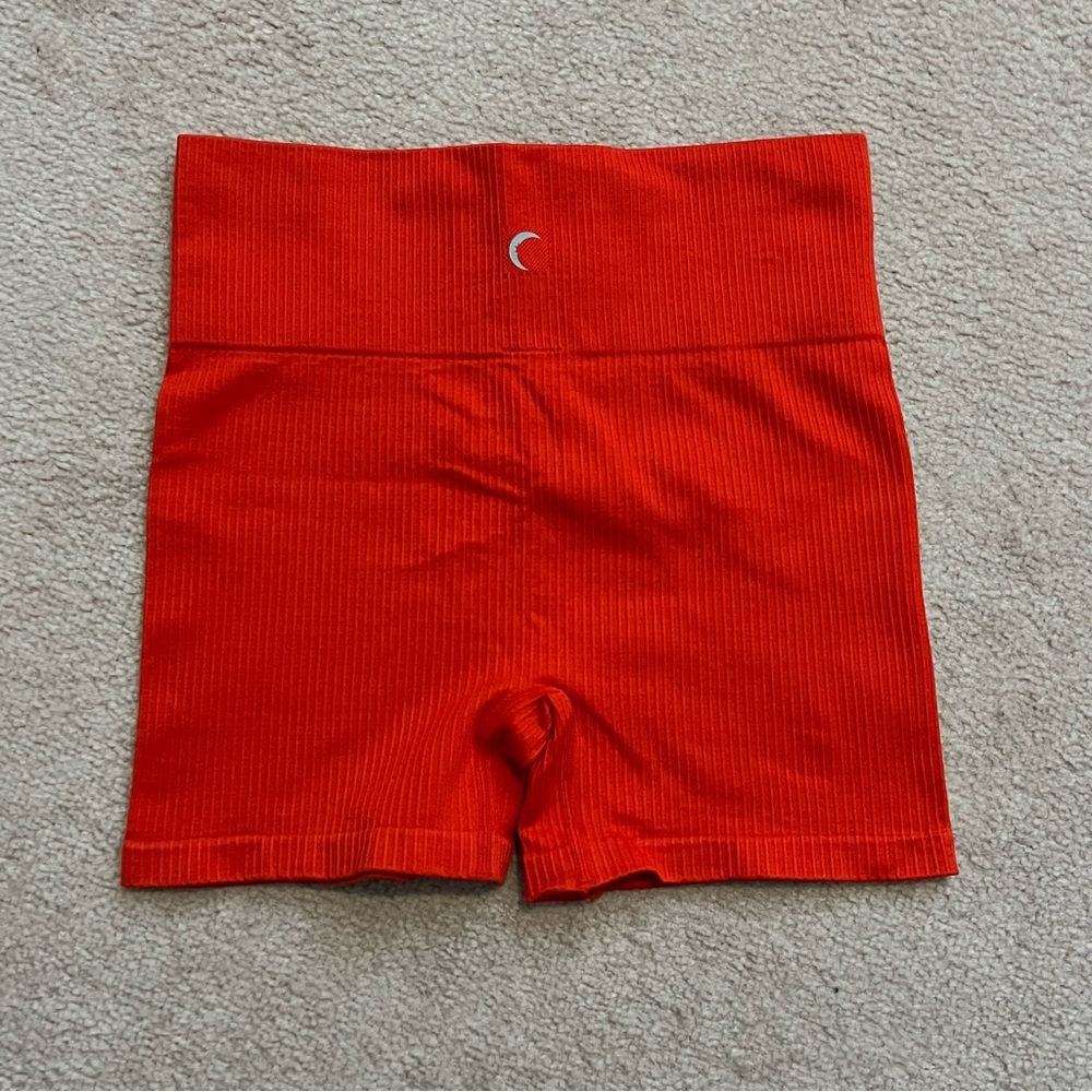 Zyia Cherry Reve Seamless Hustle Shorts